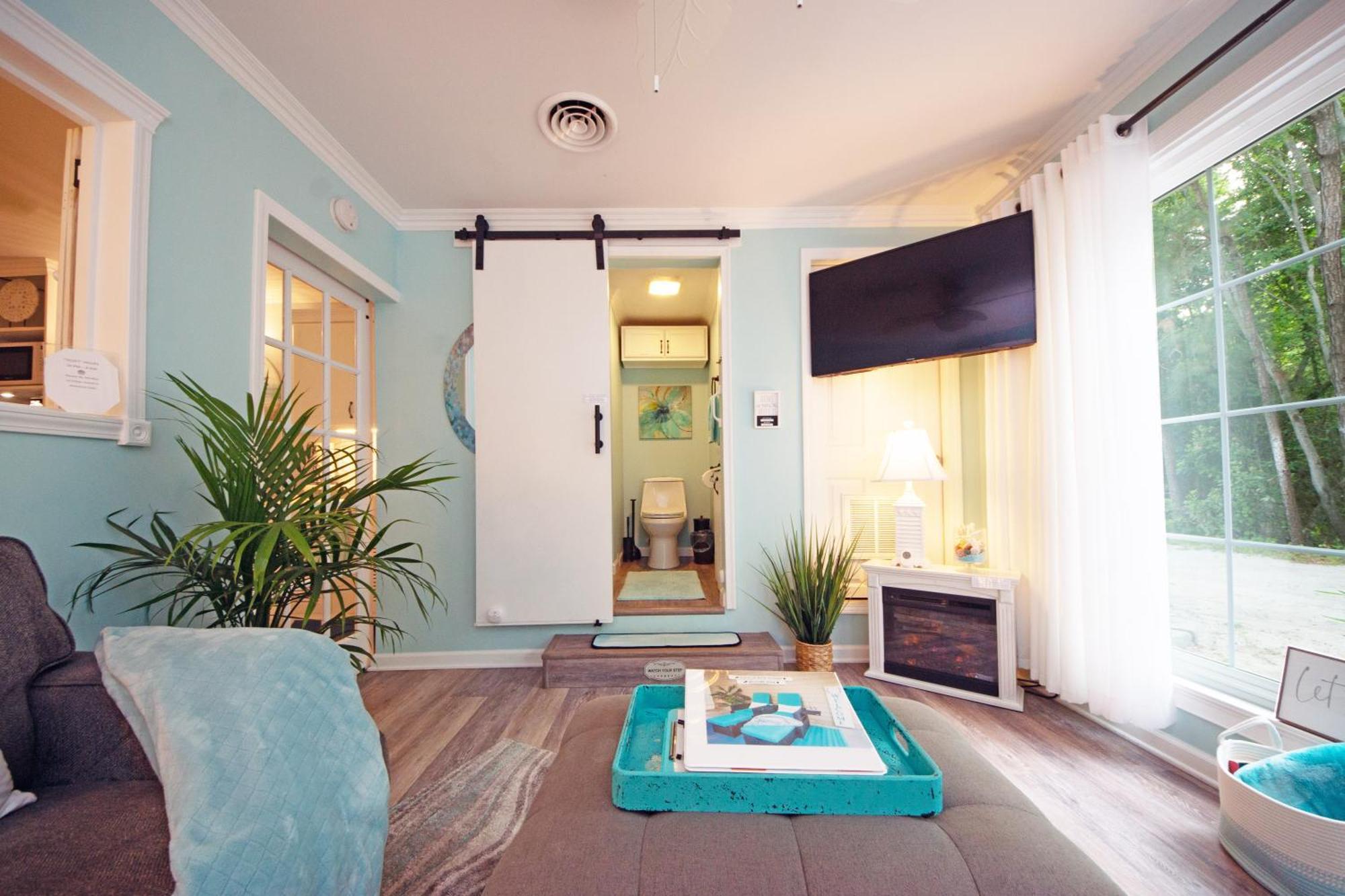 Flip Flop Suite Retreat Emerald Isle Extérieur photo