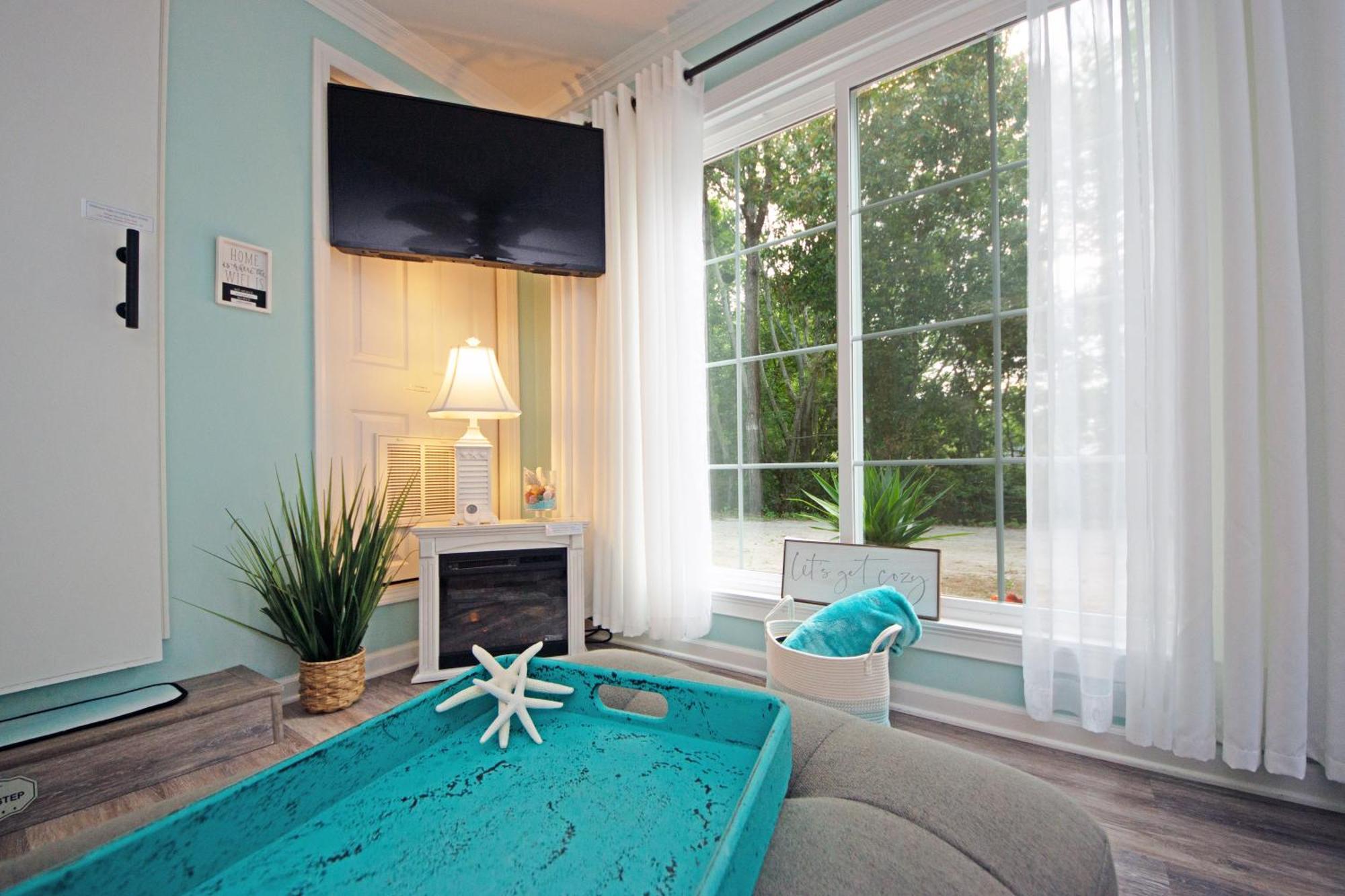 Flip Flop Suite Retreat Emerald Isle Extérieur photo